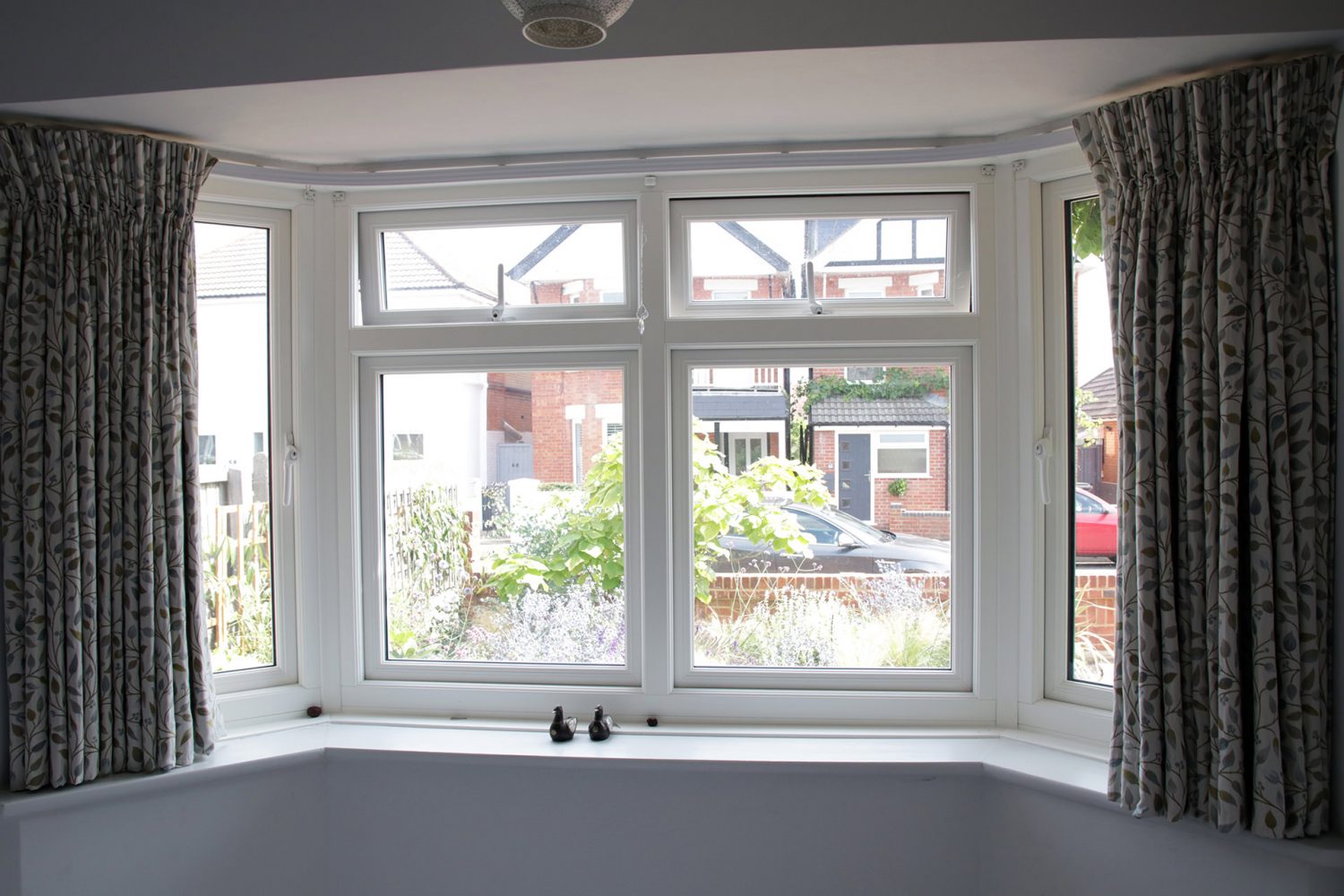 bow and bay windows