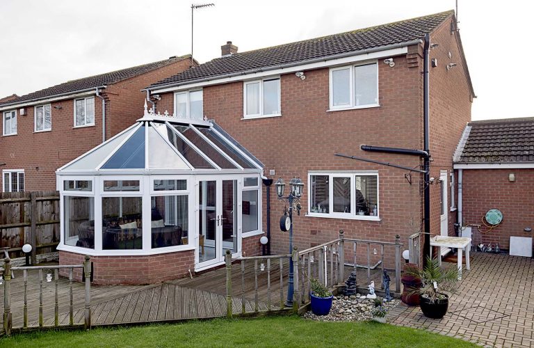 bespoke conservatories runcorn
