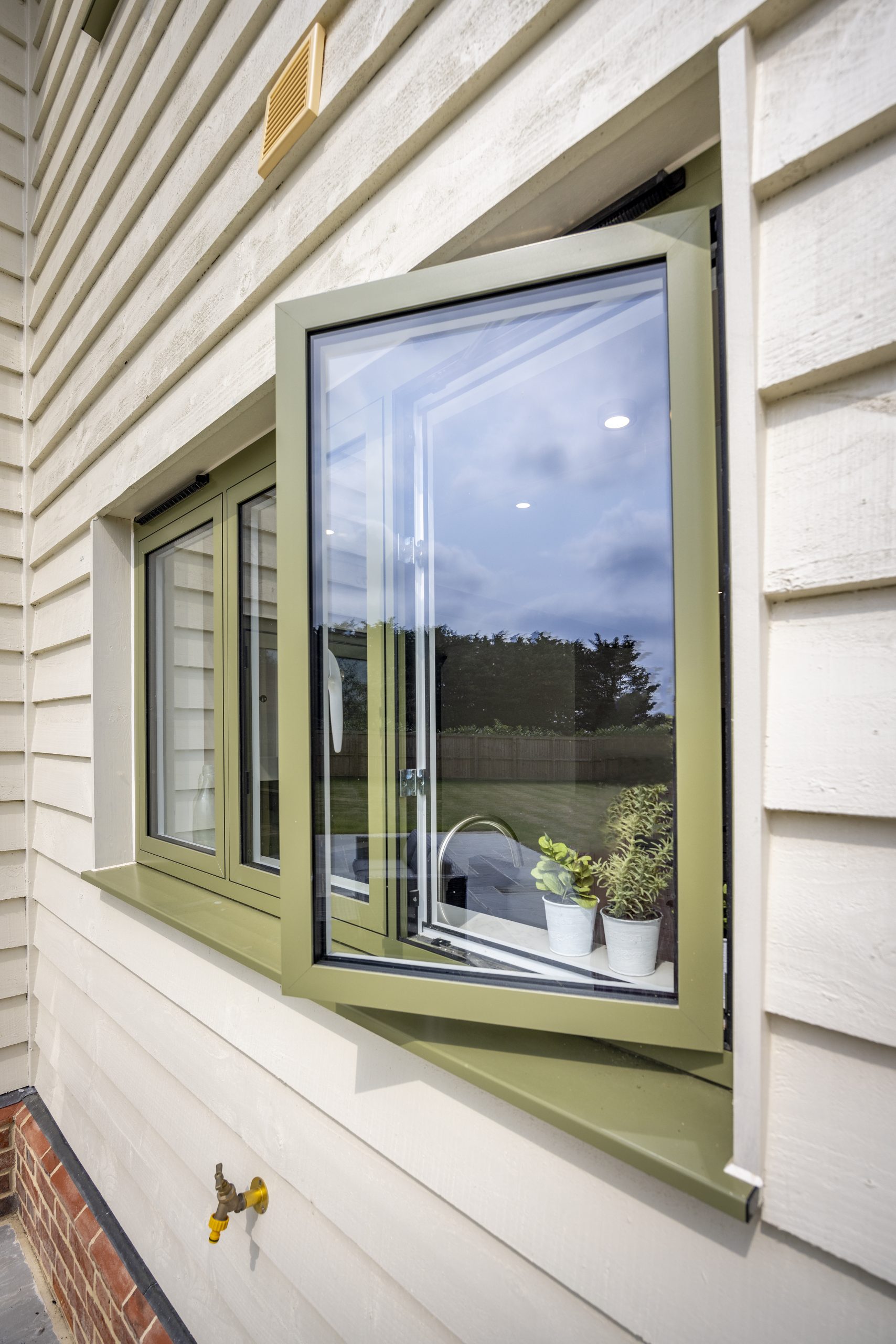 Adding Value to Your Home with Triple Glazed Windows