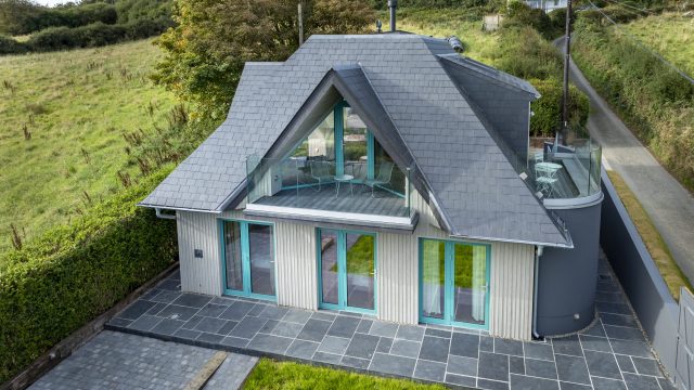 Roofline Costs Bootle